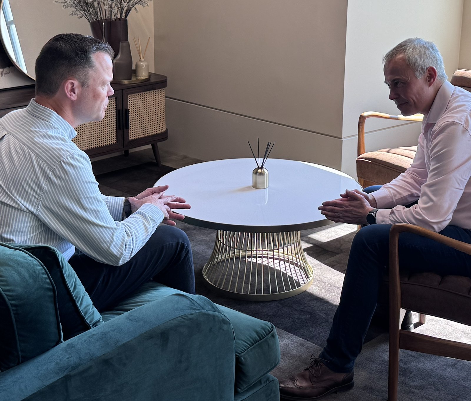 Matthew Dashper-Hughes in a one-to-one coaching session with Rich Roberts – used by kind permission of Rich Roberts